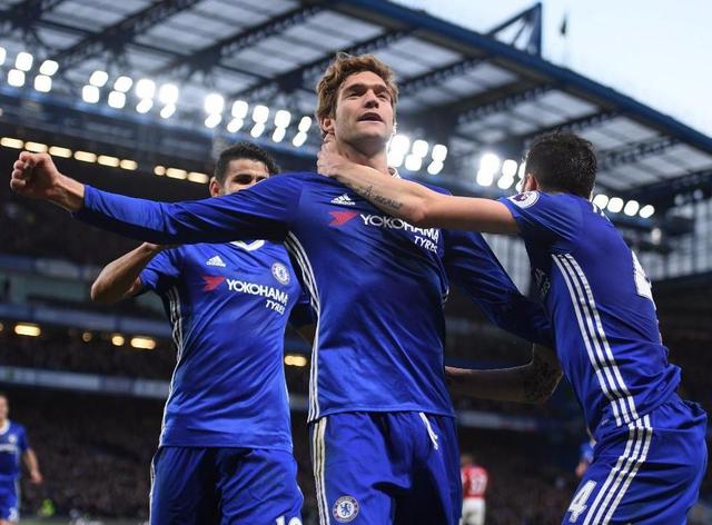 他和哈兰德 他和哈兰德